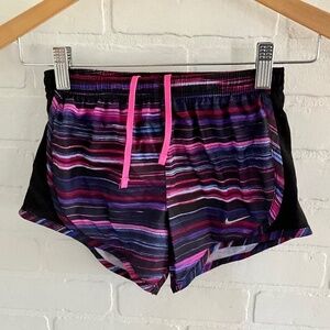 Nike Girl’s Shorts Black/purple/pink Lined sporty Athletic size S